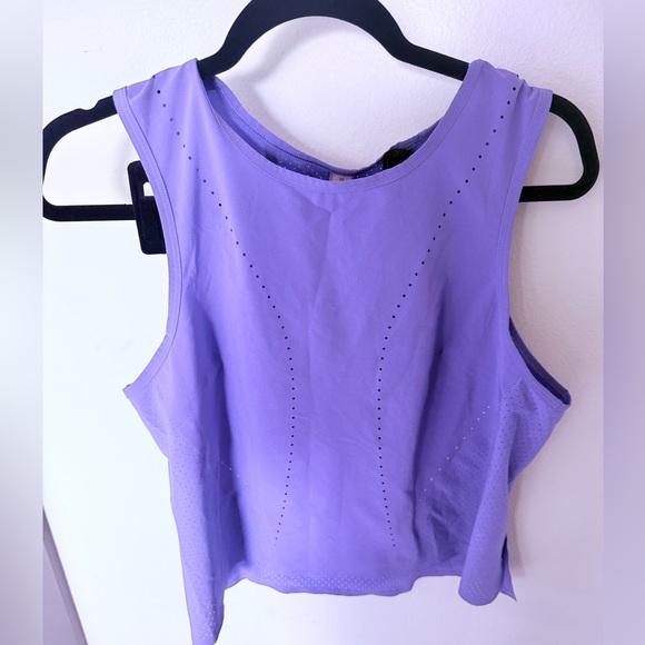 Lululemon lightweight Swift ventilated running Tank. Indigo. Size Large. - Picture 2 of 9